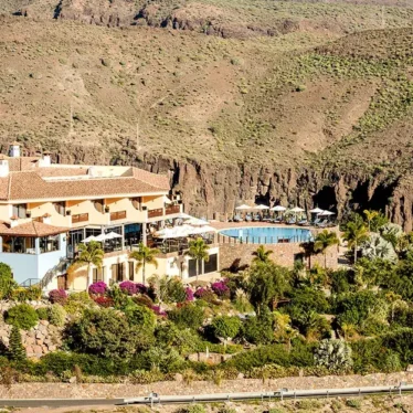 Casa León Casa León