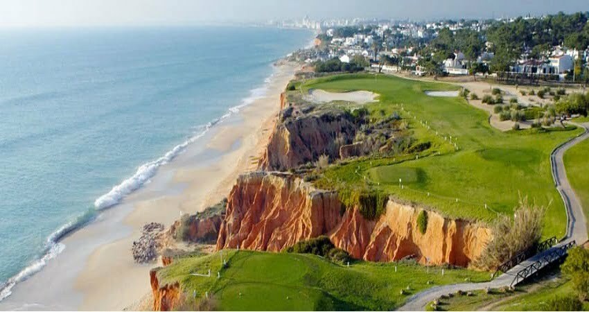 Vale do Lobo Golfplatz über die Schlucht