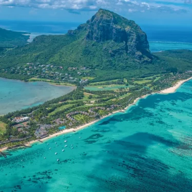 Le Morne Paradis Beachcomber