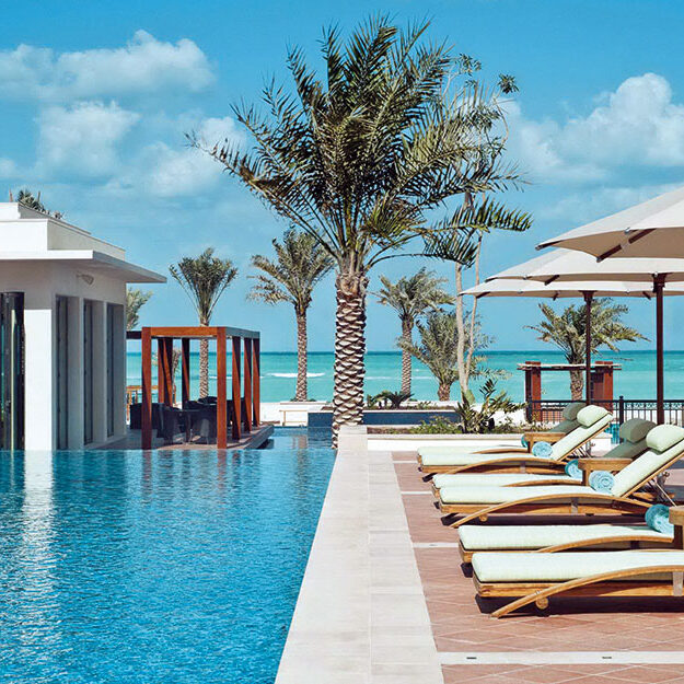 st-regis-auh-pool