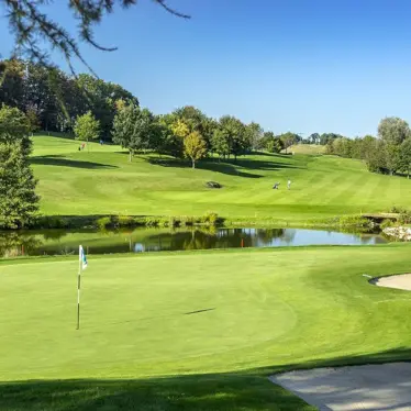 Golfplatz Lavaux-breit-1180×625 Golfplatz Lavaux