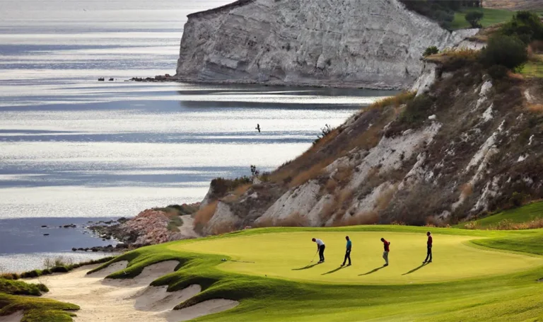 Thracian Cliffs