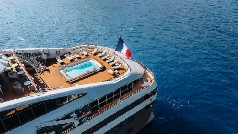 MS L'Austral by Ponant Pool